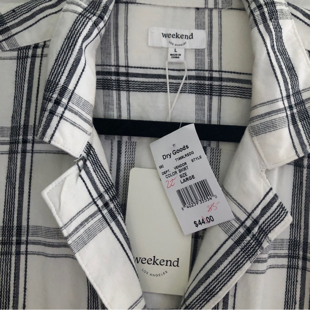 Weekend plaid button-up - Picture 2 of 4